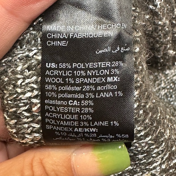 White House Black Market XS Grey Sequin V-Neck Long Sleeve Tunic Sweater NWT - Picture 10 of 10